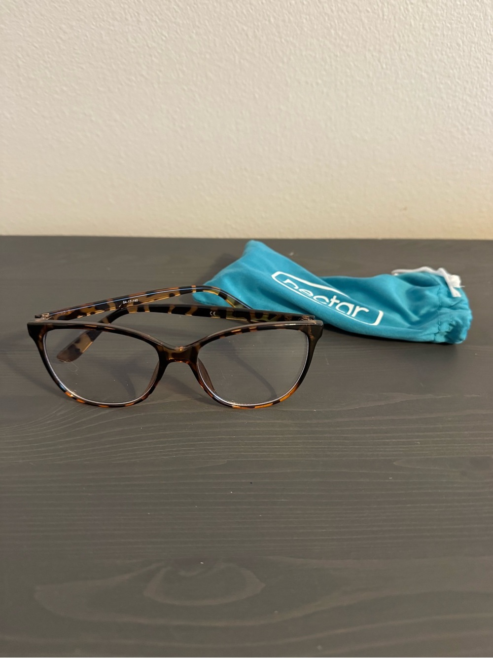 Nectar Tortoiseshell Blue Light Blocking Glasses - Like New!
